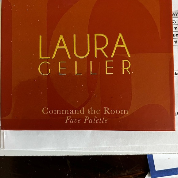 Laura Geller palette - Picture 2 of 2